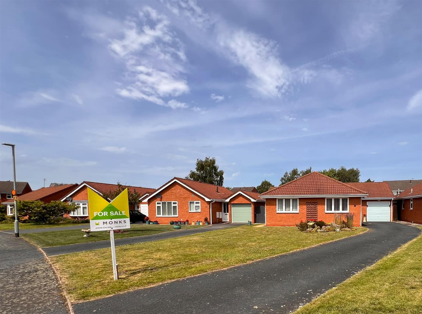 62 Kynaston Drive, Shrewsbury, SY4 5DE For Sale